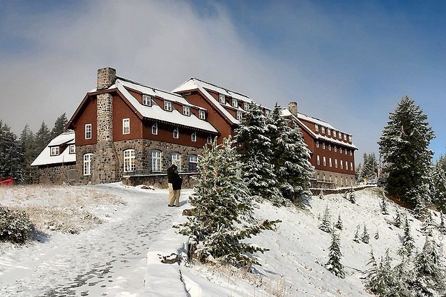 Crater-Lake-Lodge-14