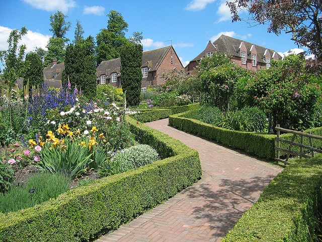 Замок Лидс (Leeds Castle) 05