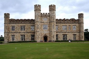 Замок Лидс (Leeds Castle)