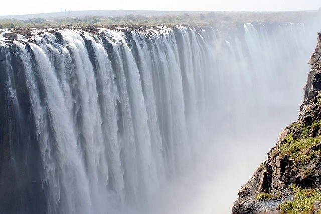 Victoria-Falls-05