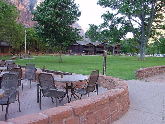 Zion-Lodge-12