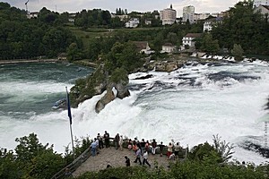 Рейнский водопад в Швейцарии