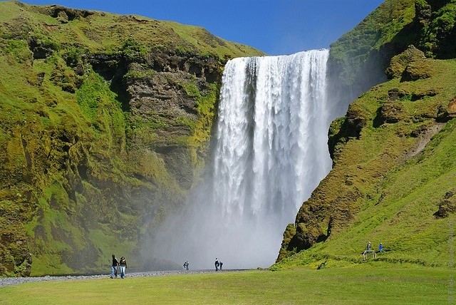 vodopad-skogafoss-01