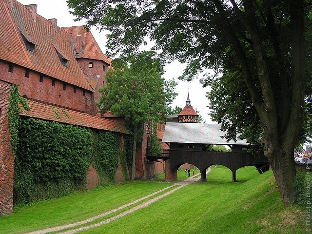 zamok-marienburg-03