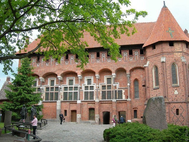 zamok-marienburg-08