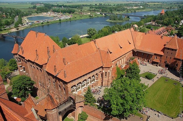 zamok-marienburg-16