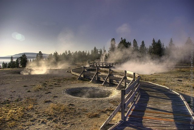 top10-west-thumb-geyser-basin-2