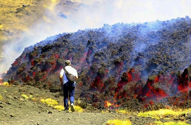 top10-vulkan-etna-2