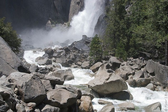 vodopad-yosemiti-12