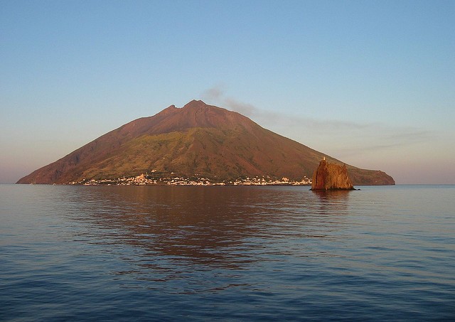 vulkan-stromboli-13