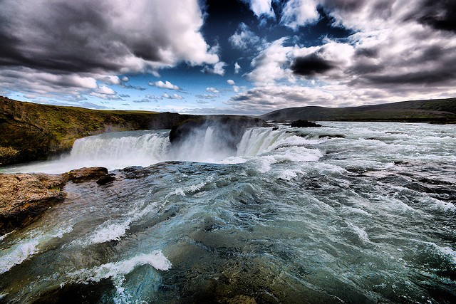 vodopad-godafoss-11