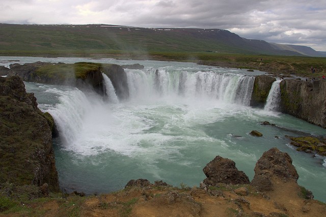 vodopad-godafoss-13