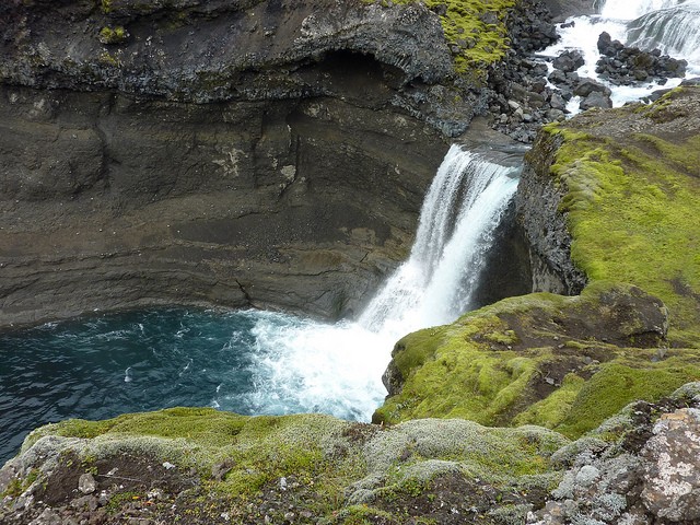 vodopad-oufayrufoss-12