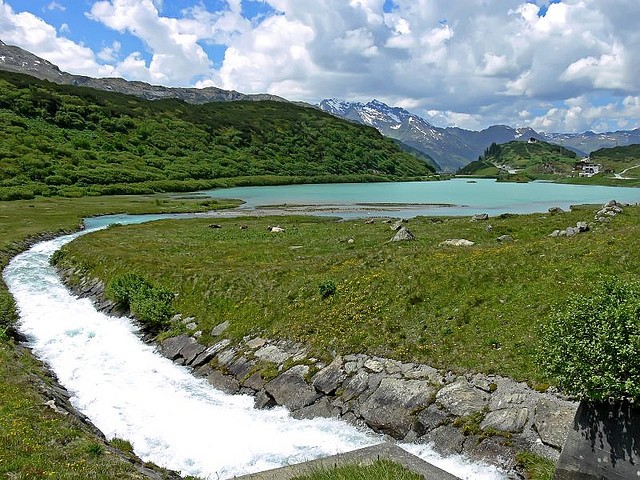 gornolyzhnyi-kurort-galtyur-09