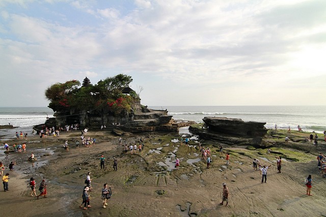 pura-tanah-lot-2