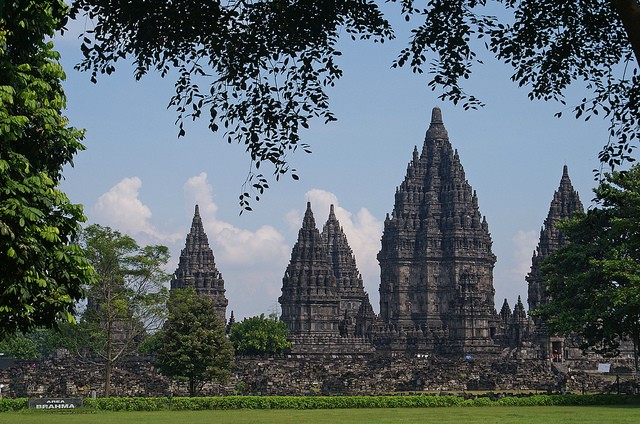 prambanan-01