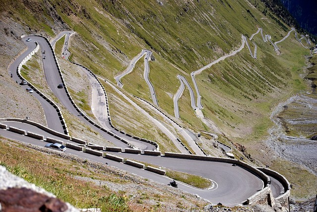 stelvio-pass-01