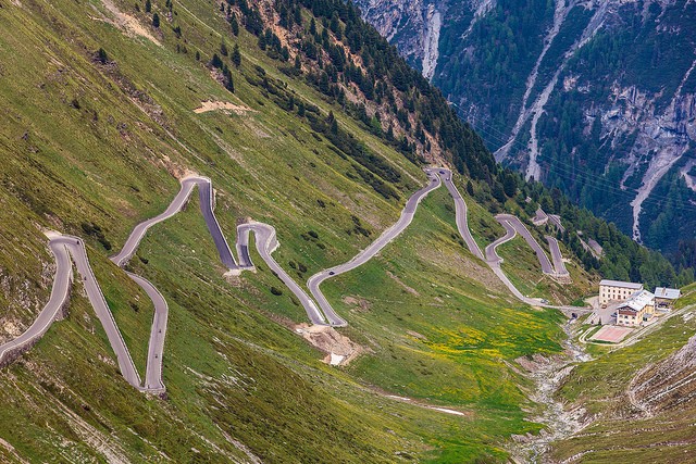 stelvio-pass-02