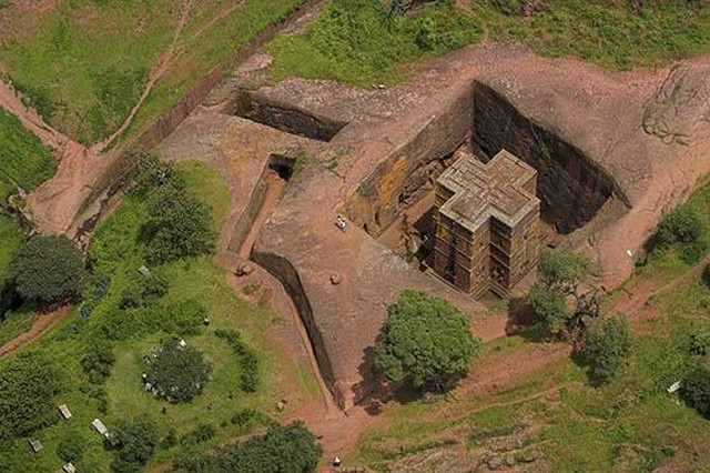 tserkov-svyatogo-georgiya-lalibela-16