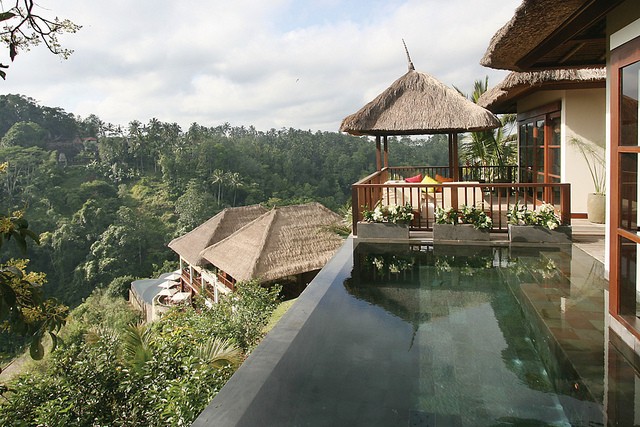 ubud-hanging-gardens-01