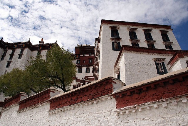 dvorec-potala-12