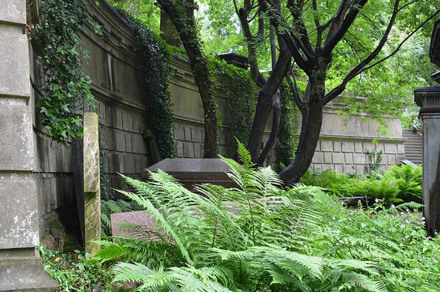 highgate-cemetery-11