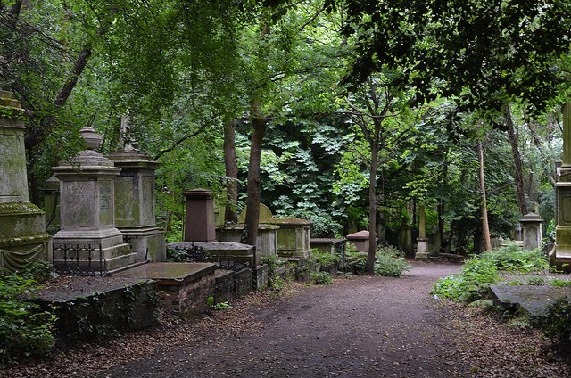 highgate-cemetery-12