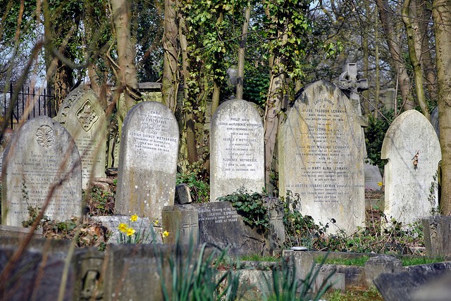 highgate-cemetery-13