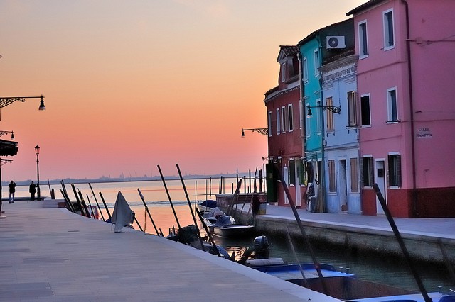 ostrov-burano-18