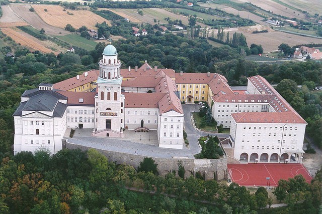 abbatstvo-pannonhalma-01