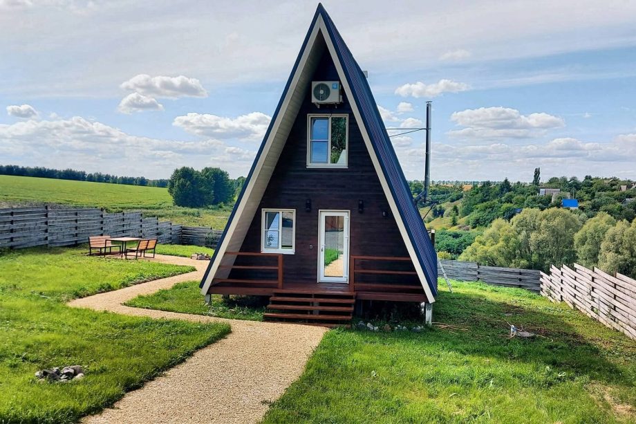 A-frame Lotos. Красивый домик.