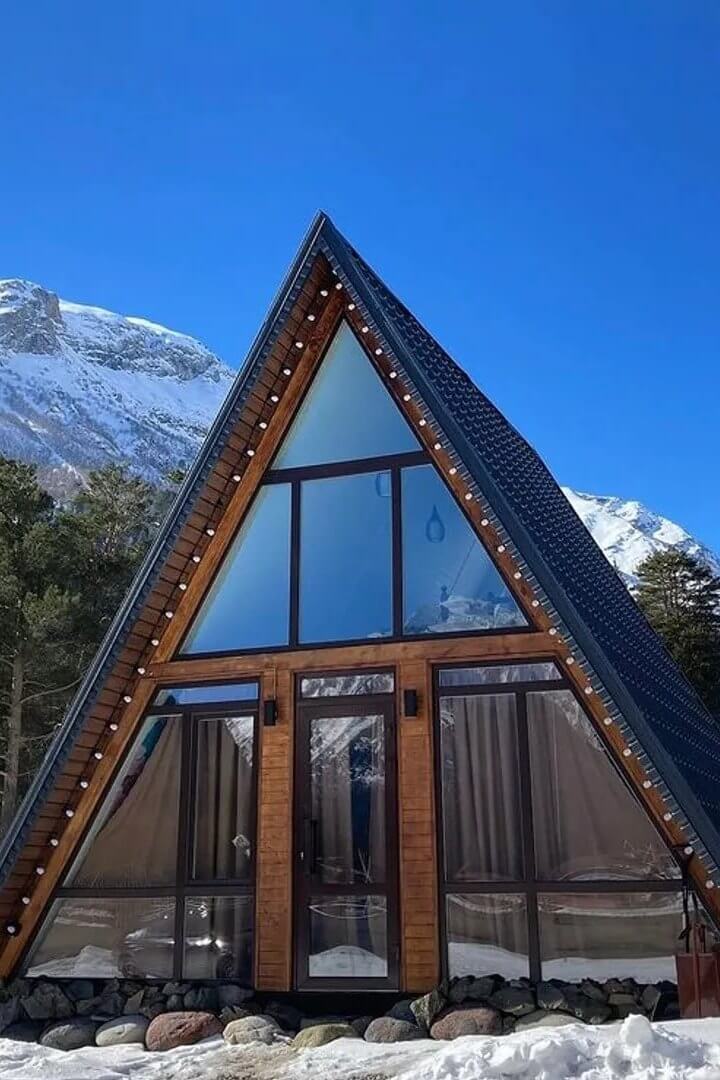 A-frame в горах.