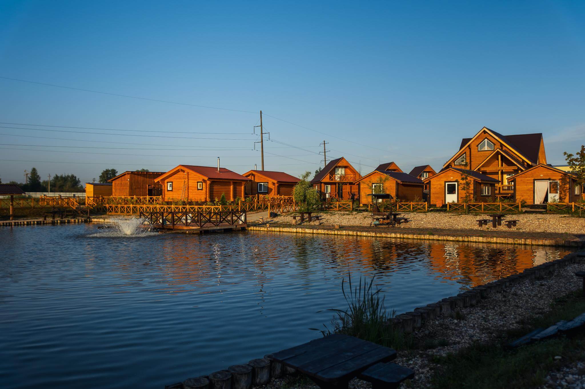 Загородный клуб Sunny Lake.